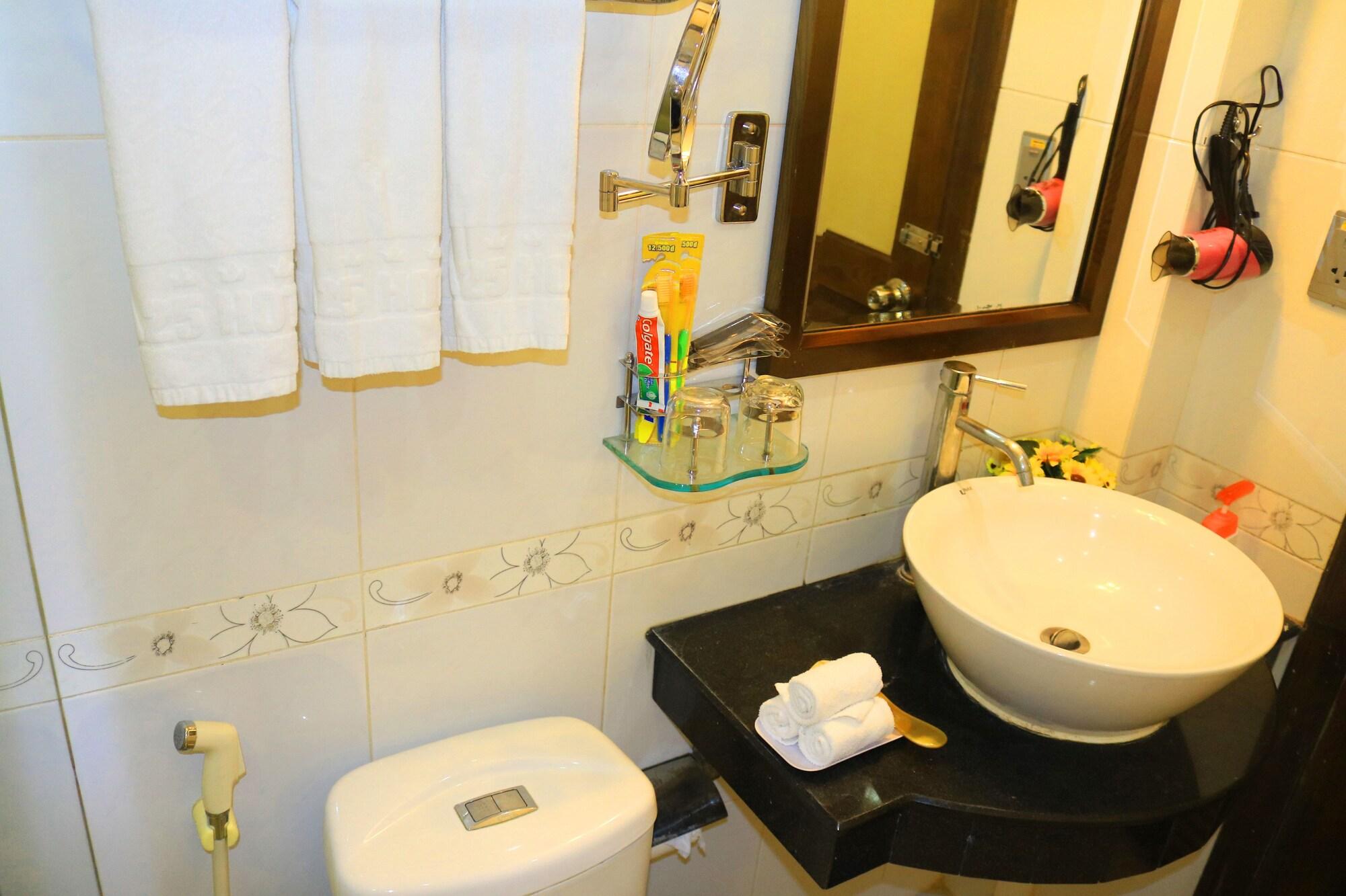 A25 Hotel - 28 Tran Quy Cap Hanoi Exterior photo